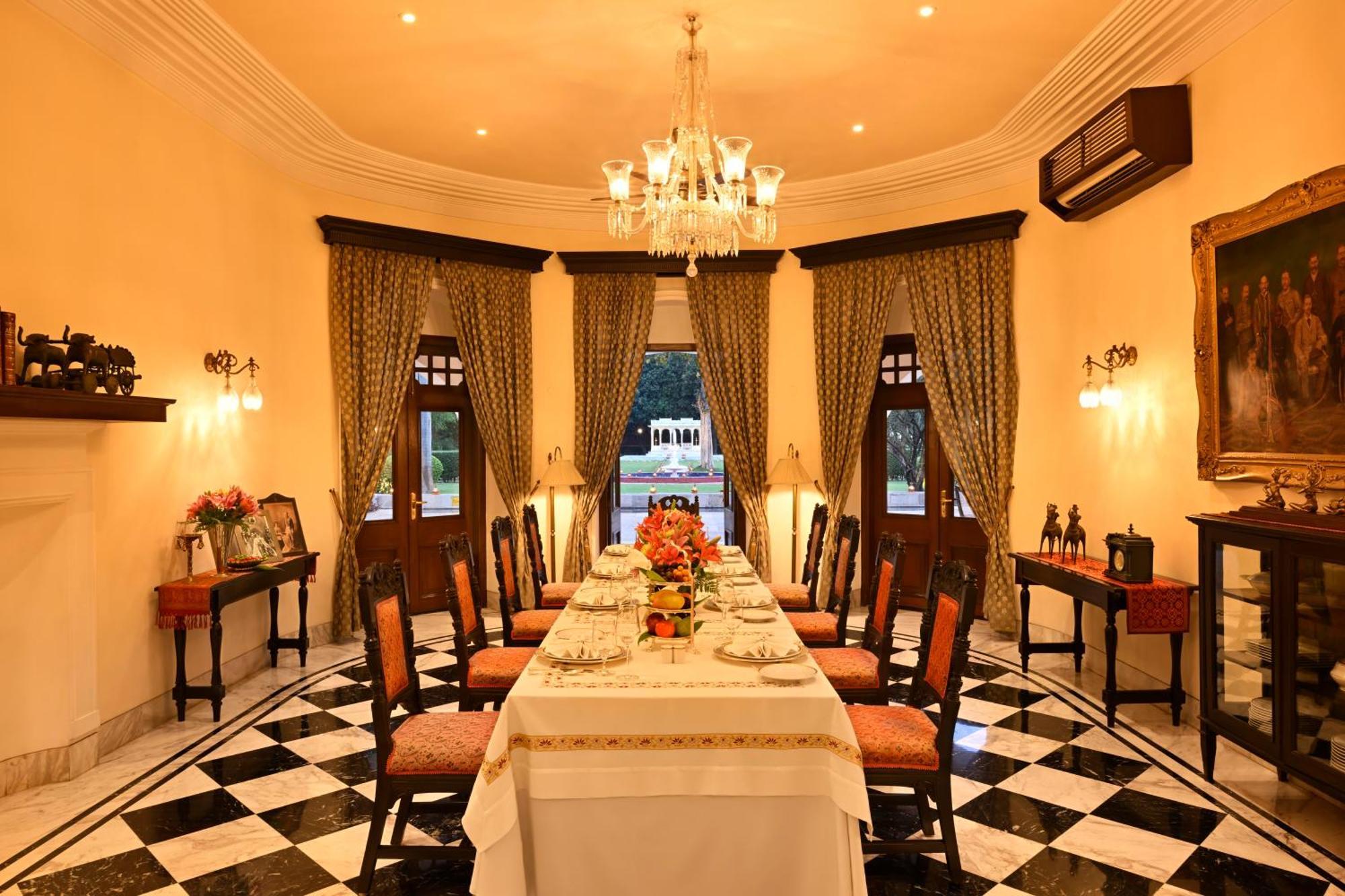 Taj Nadesar Palace Bénarès Extérieur photo